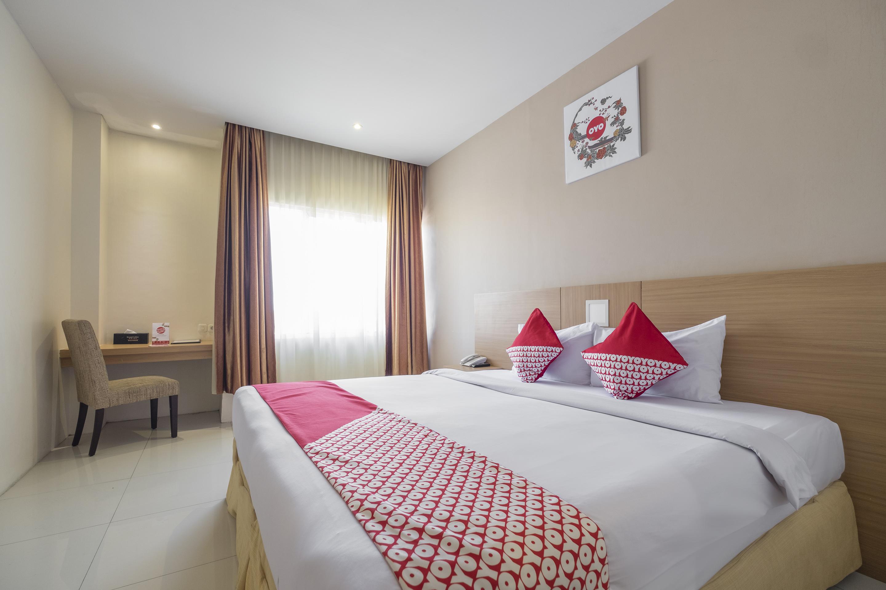 Collection O 1279 Hotel Grand Celino Makassar Exterior foto